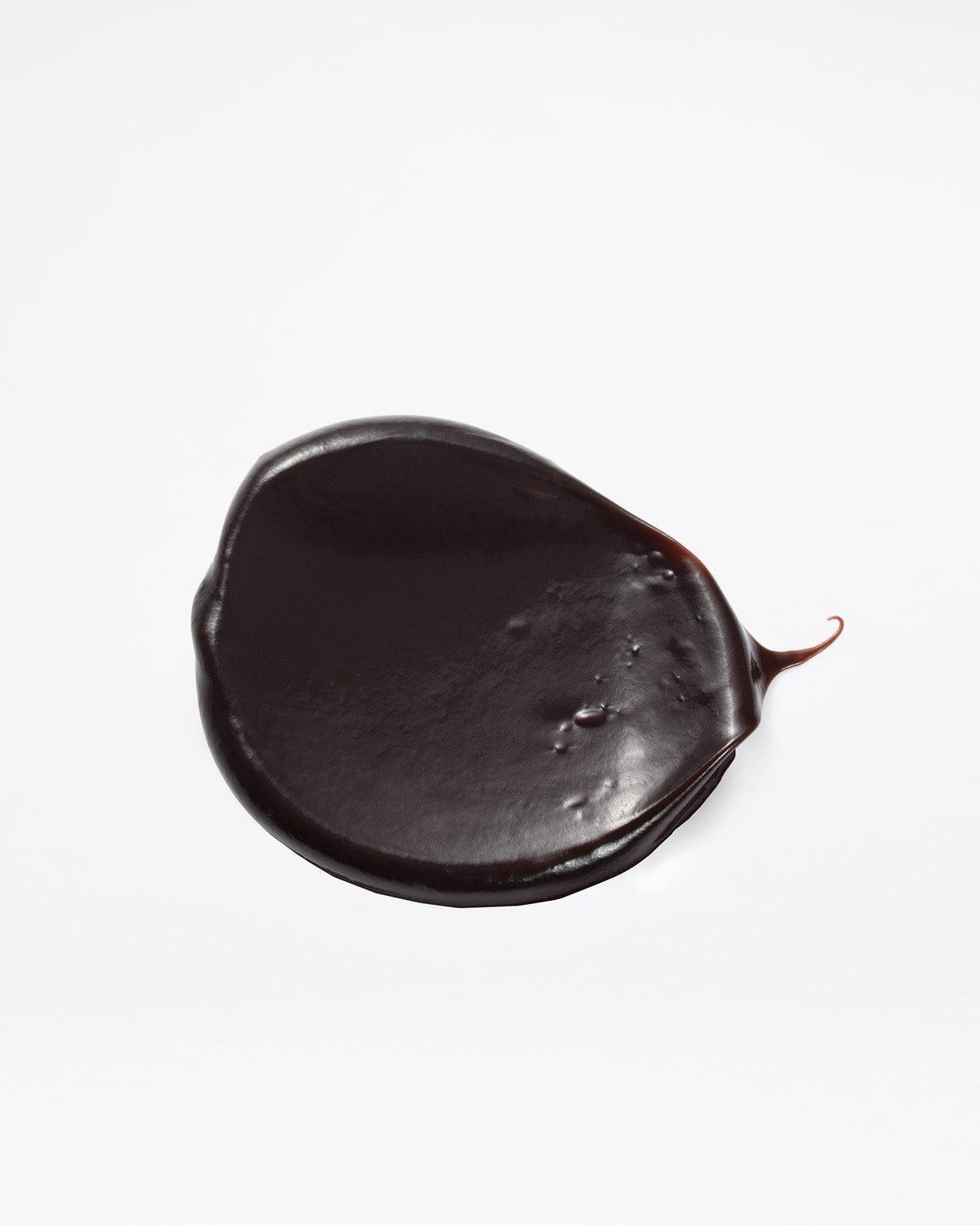 Maria Nila Color Refresh beige brown formula on white background